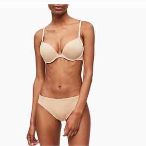 Calvin klein LILAC cheetah print 34a bra